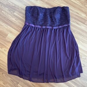 DAVID'S BRIDAL short scalloped strapless lace mesh dress size 22